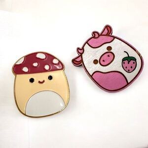 Squishmallows Enamel Pin Malcolm the Mushroom& Wooden Ulga Moo